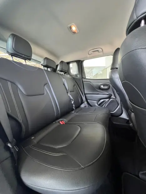 JEEP Renegade 1.3 16V 4P FLEX T270 LONGITUDE TURBO AUTOM�TICO, Foto 5