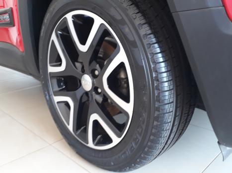 JEEP Renegade 1.8 16V 4P FLEX SPORT AUTOMÁTICO, Foto 6 JEEP Renegade 1.8 16V 4P FLEX SPORT AUTOMÁTICO, Foto 6