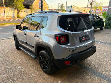 JEEP Renegade 2.0 16V 4P TURBO DIESEL MOAB 4X4 AUTOM�TICO, Foto 5