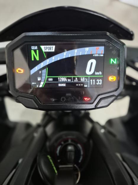 KAWASAKI Z 900 ABS, Foto 6
