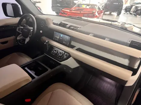 LAND ROVER Defender 110 2.0 16V 4P P300 SE AWD AUTOM�TICO, Foto 9