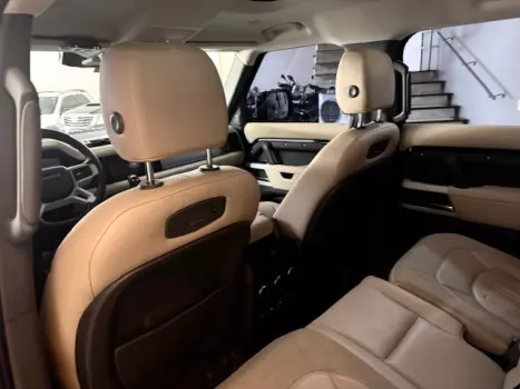 LAND ROVER Defender 110 2.0 16V 4P P300 SE AWD AUTOM�TICO, Foto 10