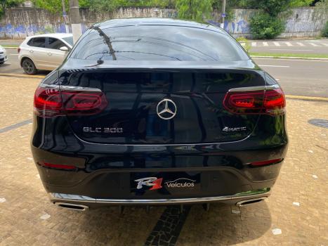 MERCEDES-BENZ GLC 300 2.0 16V 4P MHEV COUP� 4MATIC 9G-TONIC AUTOM�TICO, Foto 7