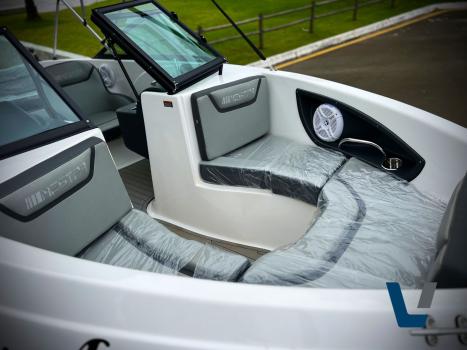 MESTRA 180 , Foto 13