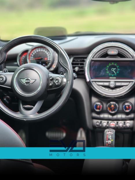 MINI Cooper 2.0 16V 4P TWINPOWER JOHN COOPER WORKS STEPTRONIC AUTOMÁTICO, Foto 10