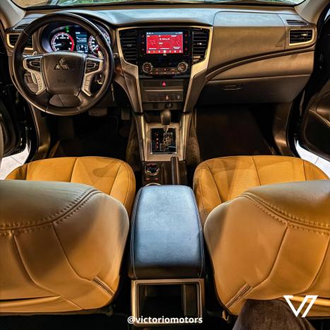 MITSUBISHI L 200 Triton 2.4 16V SPORT HPE 4X4 CABINE DUPLA TURBO DIESEL AUTOM�TICO, Foto 11