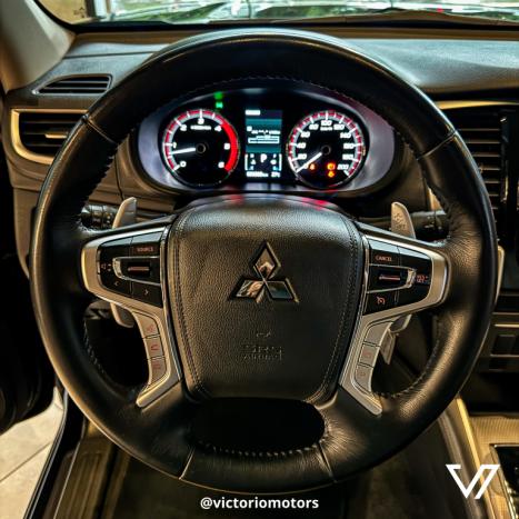 MITSUBISHI L 200 Triton 2.4 16V SPORT HPE 4X4 CABINE DUPLA TURBO DIESEL AUTOM�TICO, Foto 14