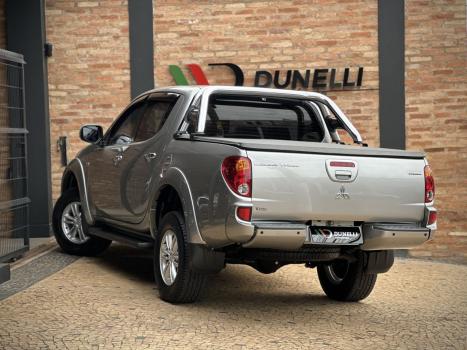 MITSUBISHI L 200 Triton 2.4 16V FLEX HLS CHROME CABINE DUPLA, Foto 9