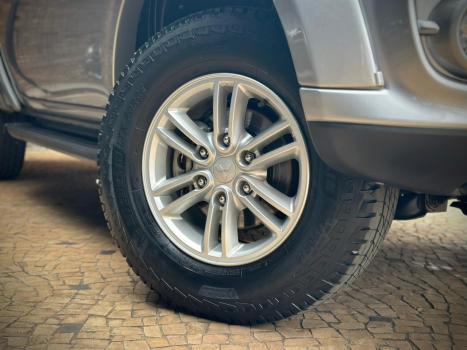 MITSUBISHI L 200 Triton 2.4 16V FLEX HLS CABINE DUPLA, Foto 5