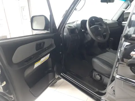 MITSUBISHI Pajero TR4 2.0 16V 4P 4X4 FLEX AUTOMTICO, Foto 5