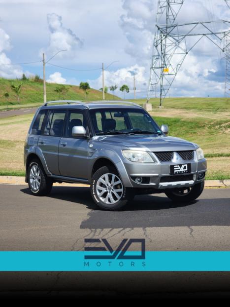 MITSUBISHI Pajero TR4 2.0 16V 4P 4X4 FLEX AUTOM�TICO, Foto 3