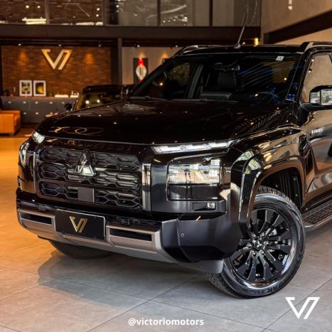 MITSUBISHI Triton 2.4 KATANA BITURBO DIESEL CABINE DUPLA 4X4 AUTOMTICO, Foto 2