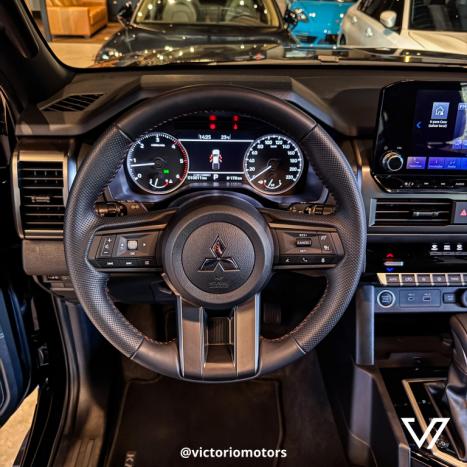 MITSUBISHI Triton 2.4 KATANA BITURBO DIESEL CABINE DUPLA 4X4 AUTOMTICO, Foto 10