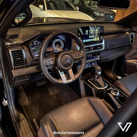 MITSUBISHI Triton 2.4 KATANA BITURBO DIESEL CABINE DUPLA 4X4 AUTOMTICO, Foto 13