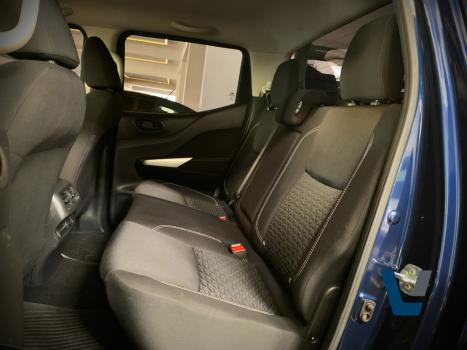 NISSAN Frontier 2.3 ATTACK CABINE DUPLA 4X4 BI-TURBO DIESEL AUTOMTICO, Foto 11