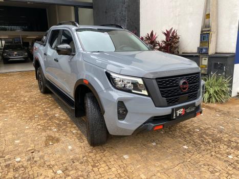 NISSAN Frontier 2.3 16V PRO4X CABINE DUPLA 4X4 BI-TURBO DIESEL AUTOM�TICO, Foto 3