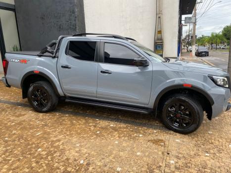 NISSAN Frontier 2.3 16V PRO4X CABINE DUPLA 4X4 BI-TURBO DIESEL AUTOM�TICO, Foto 4