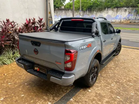 NISSAN Frontier 2.3 16V PRO4X CABINE DUPLA 4X4 BI-TURBO DIESEL AUTOM�TICO, Foto 7