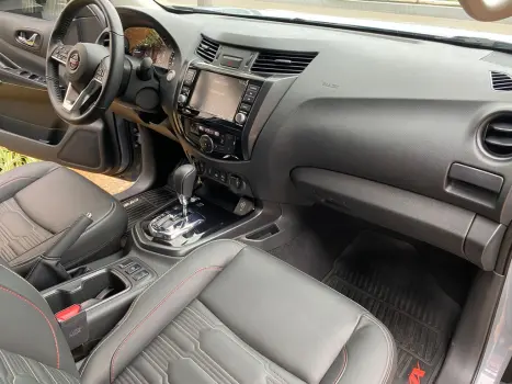 NISSAN Frontier 2.3 16V PRO4X CABINE DUPLA 4X4 BI-TURBO DIESEL AUTOM�TICO, Foto 11