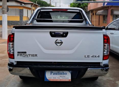 NISSAN Frontier 2.3 16V LE 4X4 CABINE DUPLA BI-TURBO DIESEL AUTOM�TICO, Foto 6