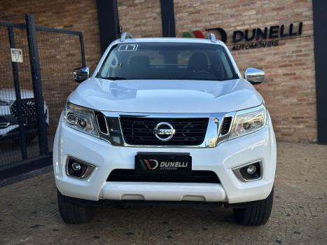 NISSAN Frontier 2.3 16V LE 4X4 CABINE DUPLA BI-TURBO DIESEL AUTOM�TICO, Foto 2