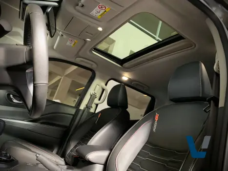 NISSAN Frontier 2.3 16V PRO4X CABINE DUPLA 4X4 BI-TURBO DIESEL AUTOM�TICO, Foto 11