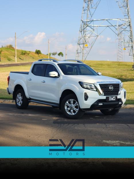 NISSAN Frontier 2.3 16V XE 4X4 CABINE DUPLA BI-TURBO DIESEL AUTOM�TICO, Foto 3