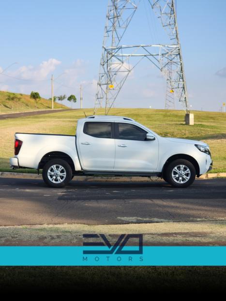 NISSAN Frontier 2.3 16V XE 4X4 CABINE DUPLA BI-TURBO DIESEL AUTOM�TICO, Foto 4