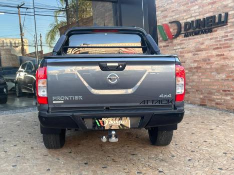 NISSAN Frontier 2.3 ATTACK CABINE DUPLA 4X4 BI-TURBO DIESEL AUTOM�TICO, Foto 4