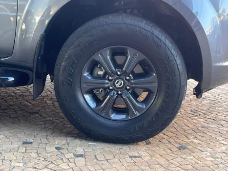 NISSAN Frontier 2.3 ATTACK CABINE DUPLA 4X4 BI-TURBO DIESEL AUTOM�TICO, Foto 5