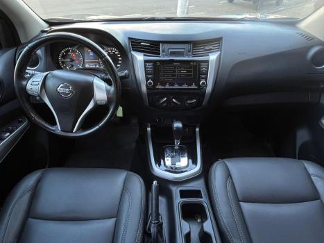 NISSAN Frontier 2.3 ATTACK CABINE DUPLA 4X4 BI-TURBO DIESEL AUTOM�TICO, Foto 6