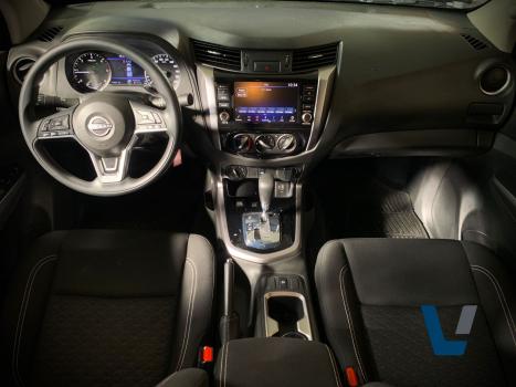 NISSAN Frontier 2.3 ATTACK CABINE DUPLA 4X4 BI-TURBO DIESEL AUTOM�TICO, Foto 8