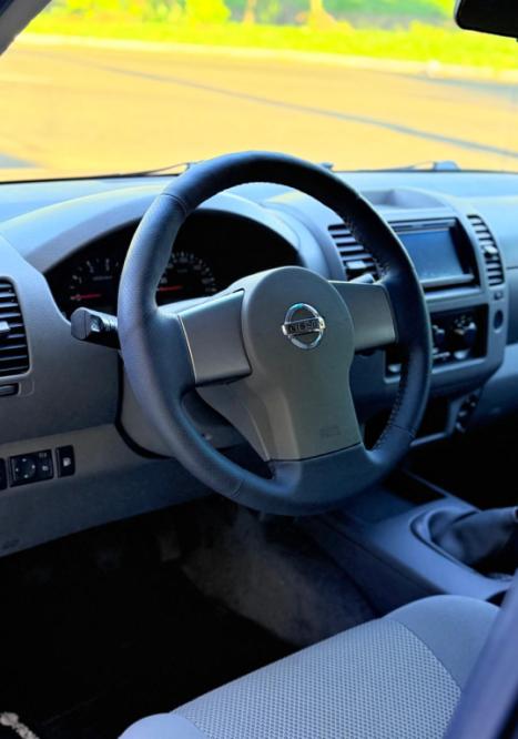 NISSAN Frontier 2.5 SE 4X4 STRIKE TURBO DIESEL CABINE DUPLA, Foto 8