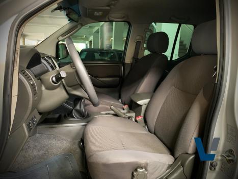 NISSAN Frontier 2.5 S 4X4 TURBO DIESEL CABINE DUPLA, Foto 10