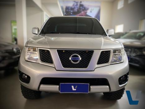 NISSAN Frontier 2.5 S 4X4 TURBO DIESEL CABINE DUPLA, Foto 2