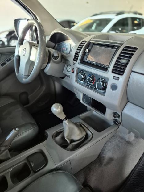NISSAN Frontier 2.5 SE TURBO DIESEL CABINE DUPLA, Foto 5