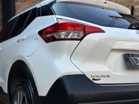 NISSAN Kicks 1.6 16V 4P FLEXSTART S, Foto 11