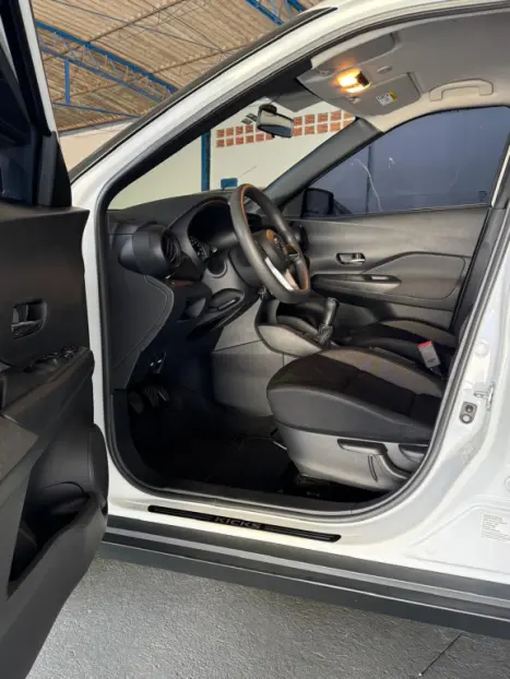 NISSAN Kicks 1.6 16V 4P FLEXSTART S, Foto 8