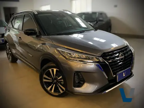 NISSAN Kicks 1.6 16V 4P FLEXSTART EXCLUSIVE XTRONIC AUTOM�TICO CVT, Foto 3