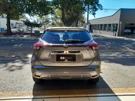 NISSAN Kicks 1.6 16V 4P FLEXSTART EXCLUSIVE XTRONIC AUTOM�TICO CVT, Foto 5