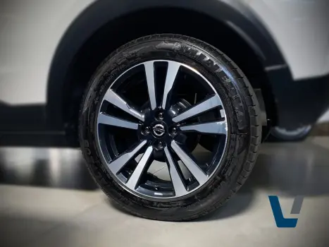 NISSAN Kicks 1.6 16V 4P FLEXSTART EXCLUSIVE XTRONIC AUTOM�TICO CVT, Foto 15