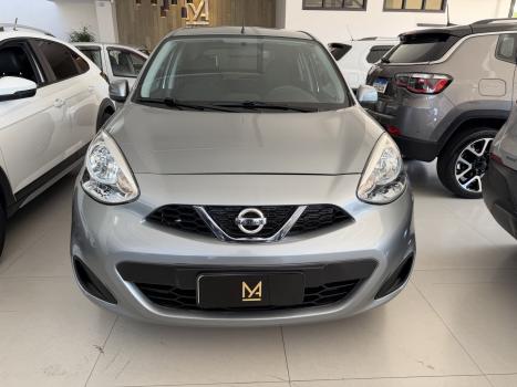 NISSAN March 1.0 12V 4P S FLEX, Foto 2