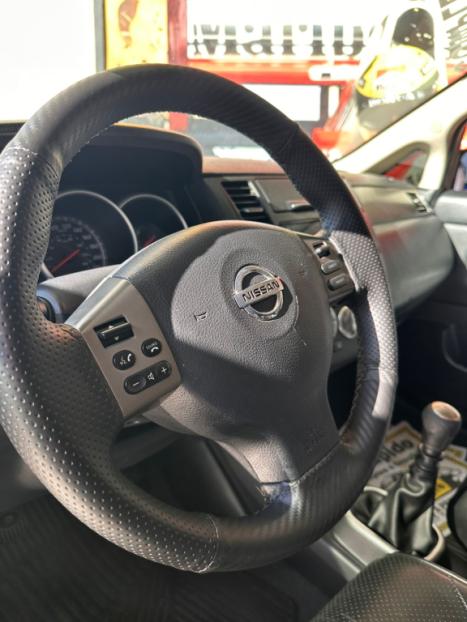 NISSAN Tiida Hatch 1.8 16V 4P SL FLEX, Foto 5