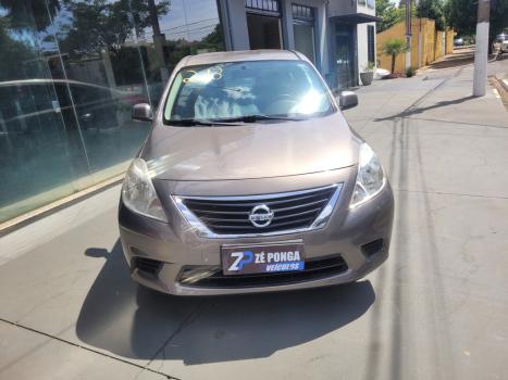 NISSAN Versa Sedan 1.6 16V 4P FLEX SV, Foto 3