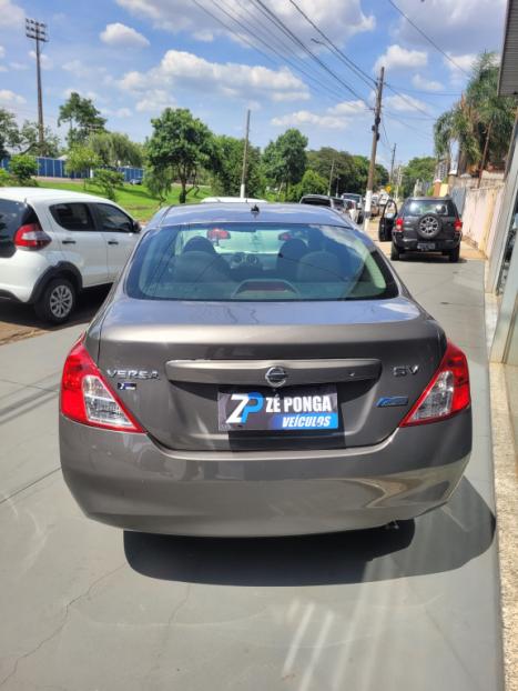 NISSAN Versa Sedan 1.6 16V 4P FLEX SV, Foto 4