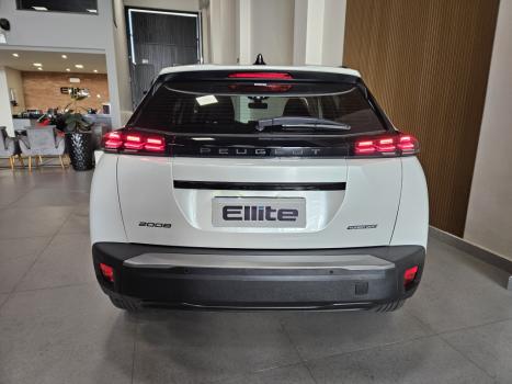 PEUGEOT 2008 1.0 12V 4P FLEX TURBO 200 ALLURE AUTOM�TICO CVT, Foto 18