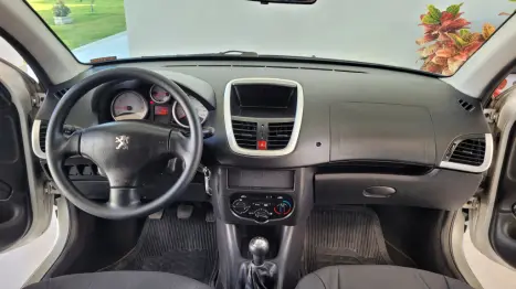 PEUGEOT 207 Hatch 1.4 4P ACTIVE FLEX, Foto 10