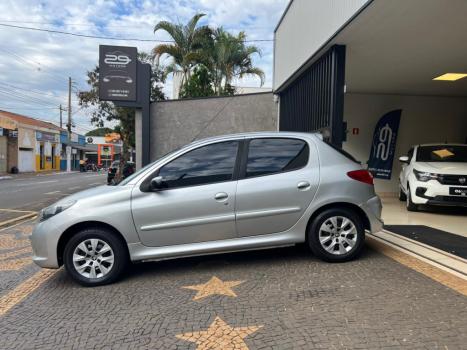 PEUGEOT 207 Hatch 1.4 4P ACTIVE FLEX, Foto 2