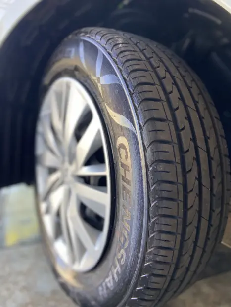 PEUGEOT 208 1.0 12V 4P FLEX LIKE, Foto 8