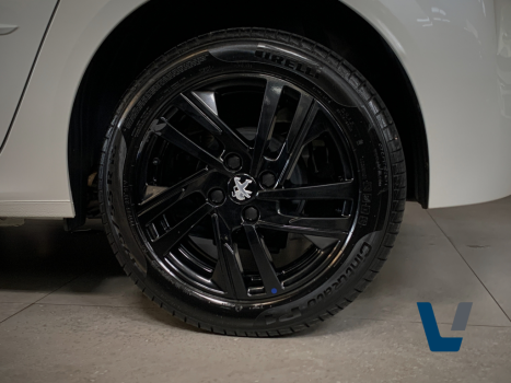 PEUGEOT 208 1.0 4P FLEX FIREFLY STYLE, Foto 15